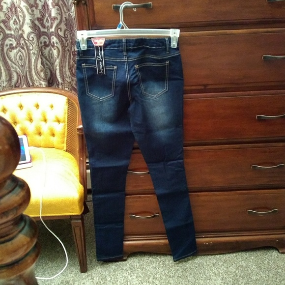 *Final Sell Price* Elite Jeans - Picture 5 of 6